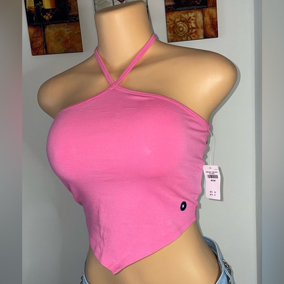 Hollister Tops - NWT HOLLISTER CROP TOP M